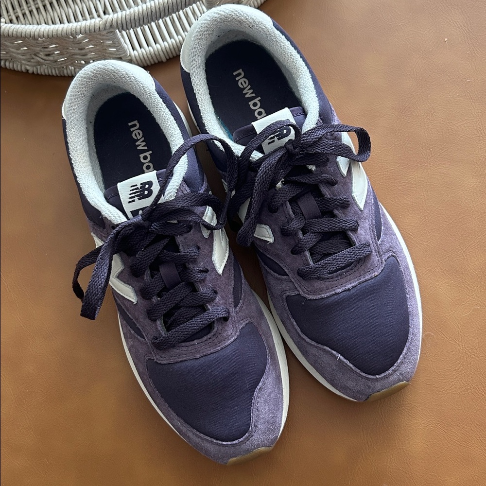 New Balance 420 Purple Suede Sneakers Sz 8.5 - Picture 2 of 10